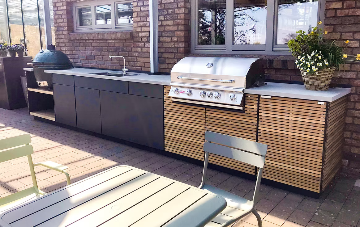Outdoor Kitchen 10