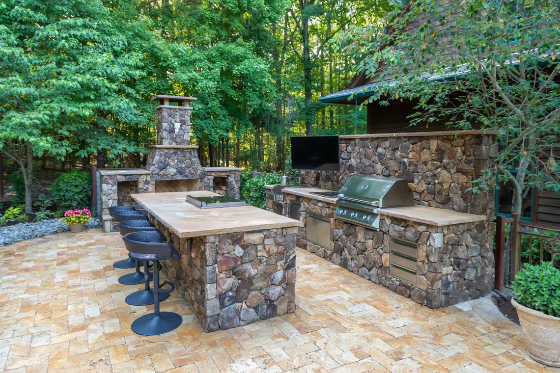 Outdoor Kitchen 16