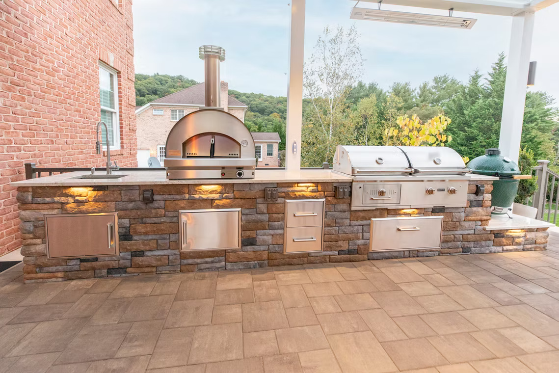 Outdoor Kitchen 2